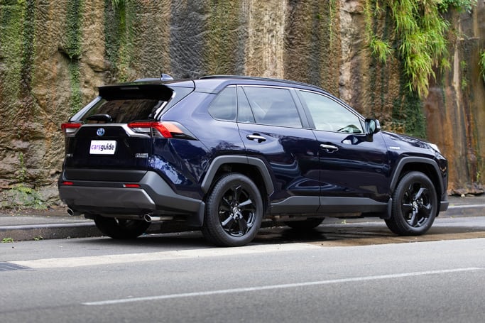 2021 rav4 cruiser hot sale hybrid review